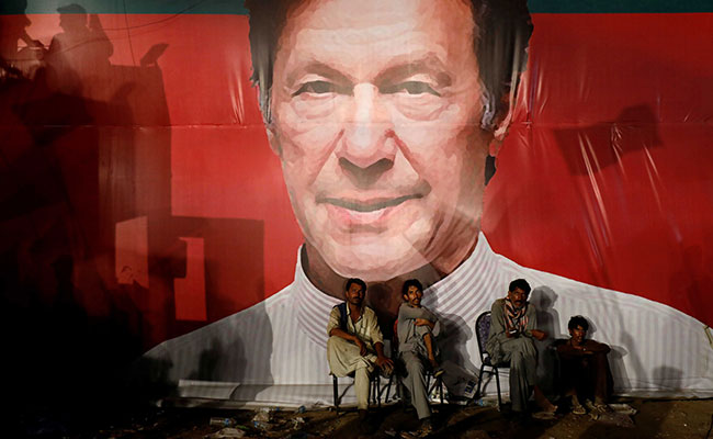 Imran-Khan-election-pakistan-newstrotteur